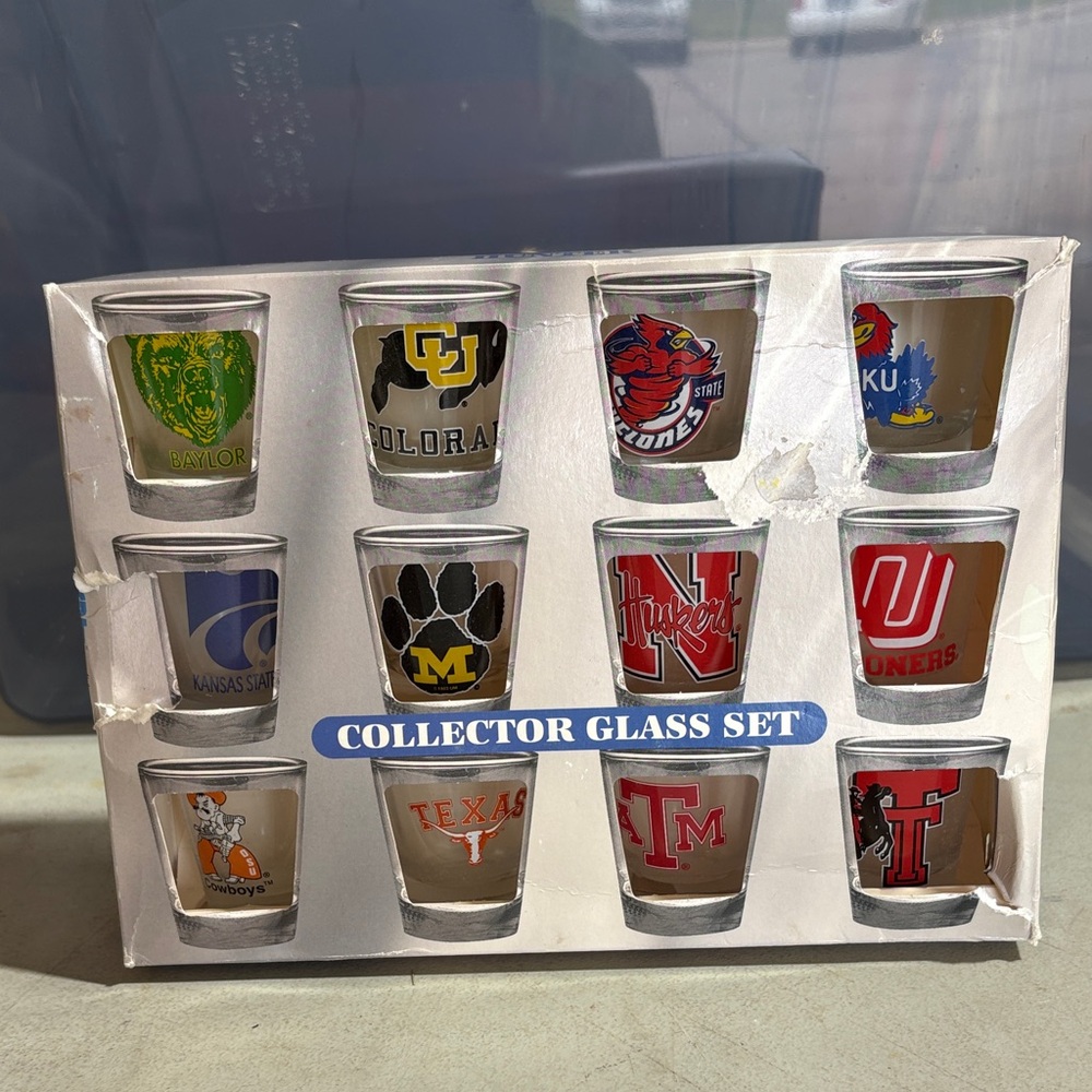 Hunter Collegiate Collector Shot Glass Set with Multicolored Team Logos